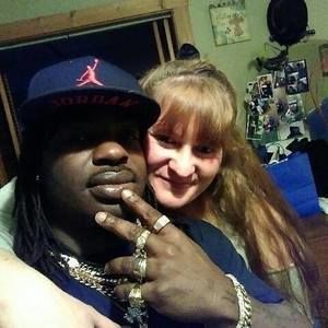 Meet your Posher, Pamela